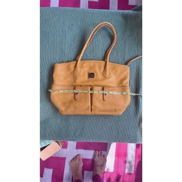 DOONEY & BOURKE YELLOW PEBBLE LEATHER SHOULDER BAG SATCHEL - Picture 3 of 11